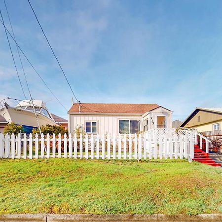Dna Tiny Beach House リーズポート エクステリア 写真